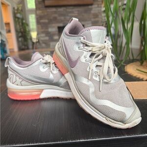 Nike Women's Athletic Shoes in Gray and Pink